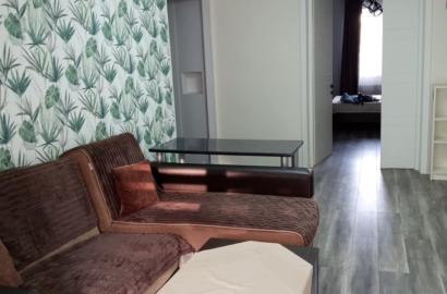 продается квартира с новым ремонтом 3-комнаты